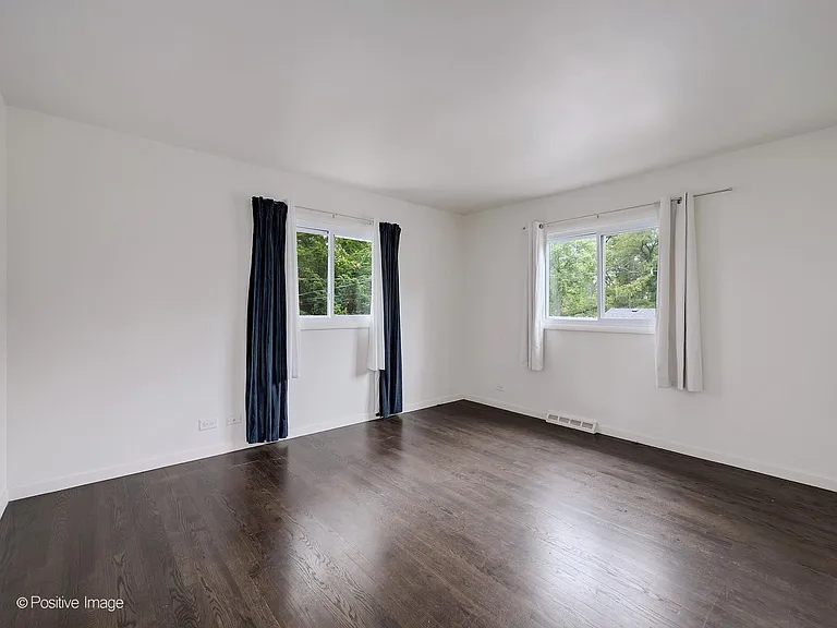 229 S Milton Ave — Photo 12