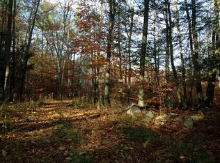 19 Turtleback Rd, Essex, MA 01929