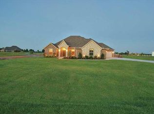 5004 Pheasant Run, Edmond, OK 73034