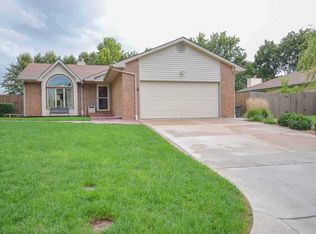 11005 W Hardtner Ave, Wichita, KS 67212