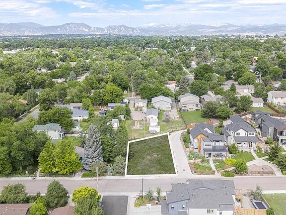 4th image of 351 S Foote Ave