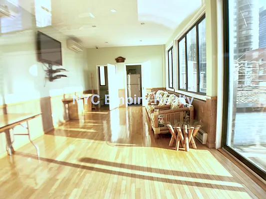 Rented by NYC Empire Realty Inc | media 5