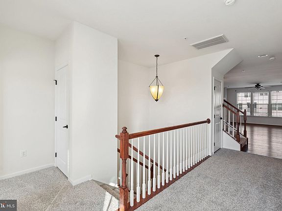 5th image of 7885 Culloden Crest Ln