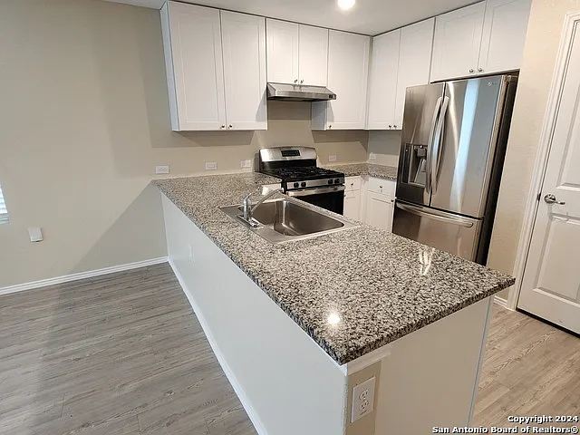 623 Bean Bnd — Photo 12