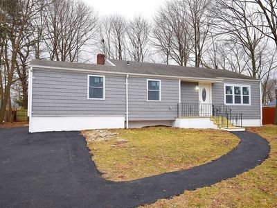 4 E Sycamore St, Central Islip, NY, 11722