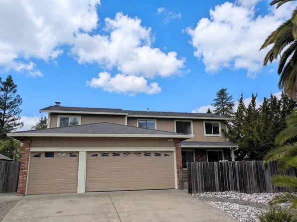 736 Hudis St, Rohnert Park, CA 94928