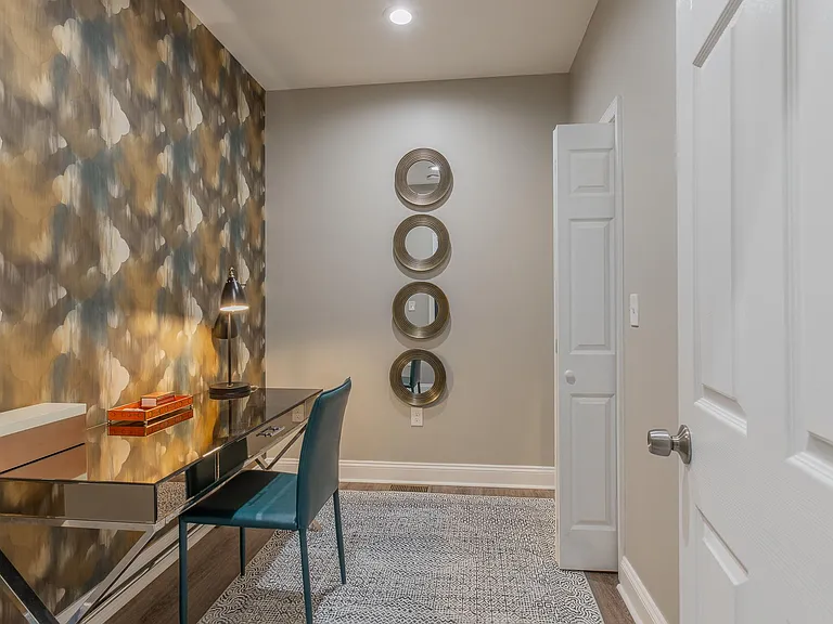 3221 Noble St #3 — Photo 33