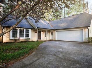 1255 Fischer Rd, Sharpsburg, GA 30277