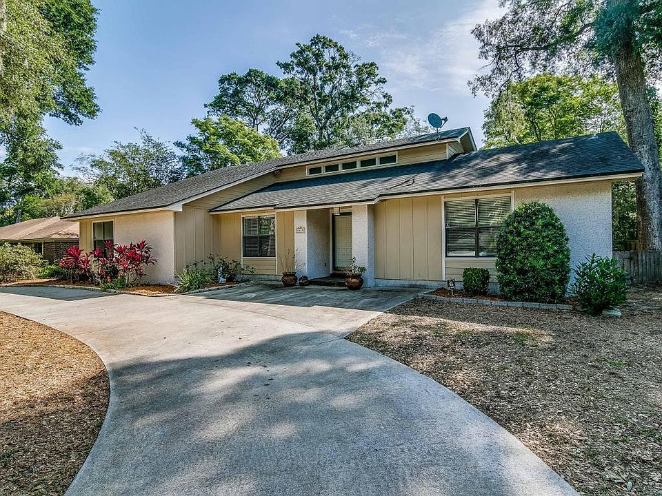 1st image of 4449 Honeytree Ln E