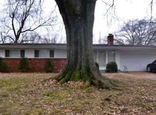 2214 Ibis Ct, Saint Louis, MO 63136