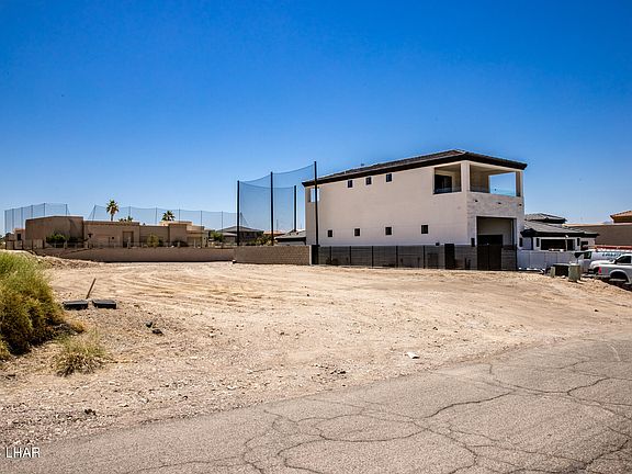 3rd image of 2724 Paseo Verde