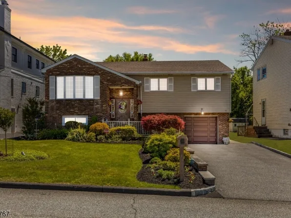 11 Capalbo Ave, Little Falls Twp., NJ 07424