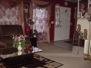 4th image of 8316 Evergreen Ct