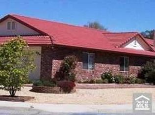 1898 Pinyon Ct, Hemet, CA 92545