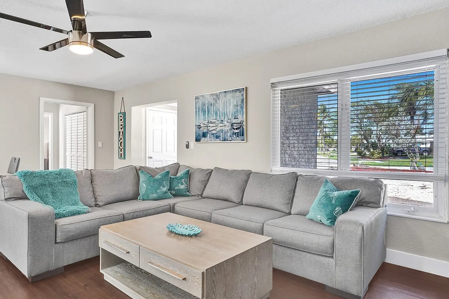 4 bed, 3.0 bath, 1862 sqft, $8,478 — Photo 4