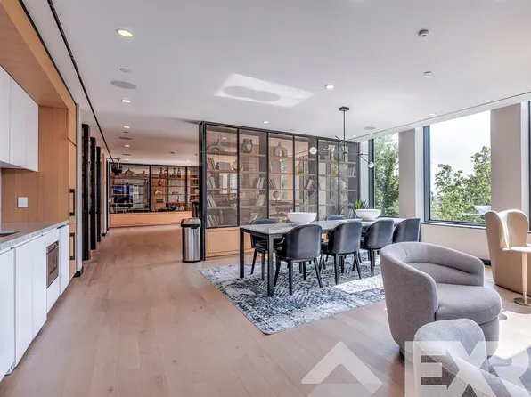 2230 Cropsey Avenue image 31 of 60