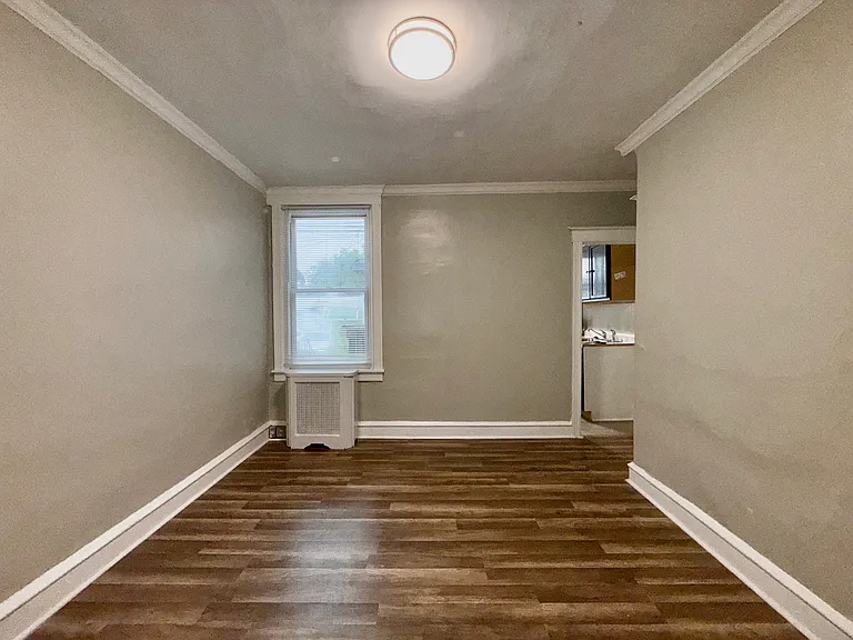 2121 Anchor St — Photo 10
