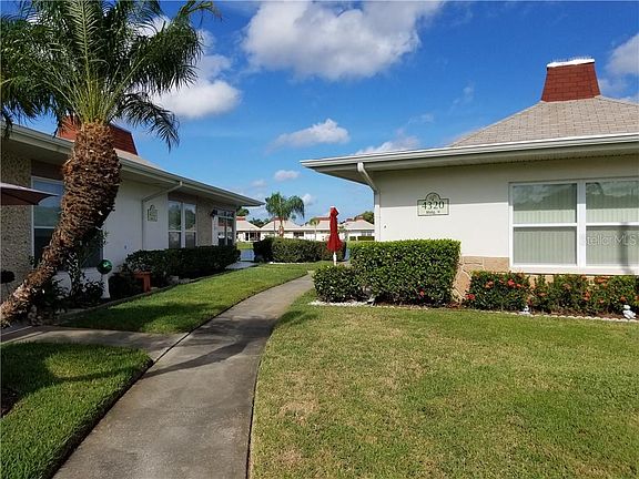 2nd image of 4320 Tahitian Gardens Cir APT A