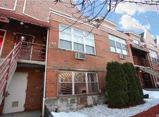 22 Renaissance Ct #22A, Brooklyn, NY 11206