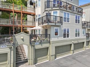 315 NW Uptown Ter APT 1A, Portland, OR 97210