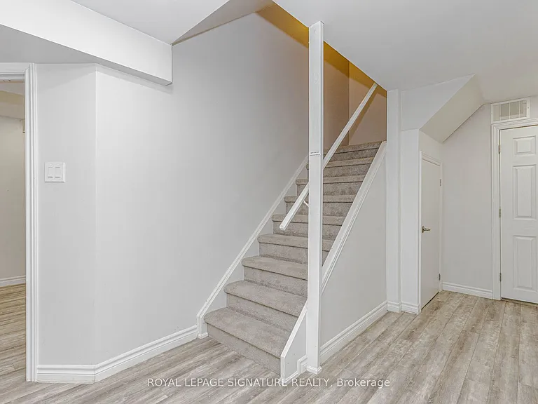 101 Hullrick Dr #BASMENT — Photo 6