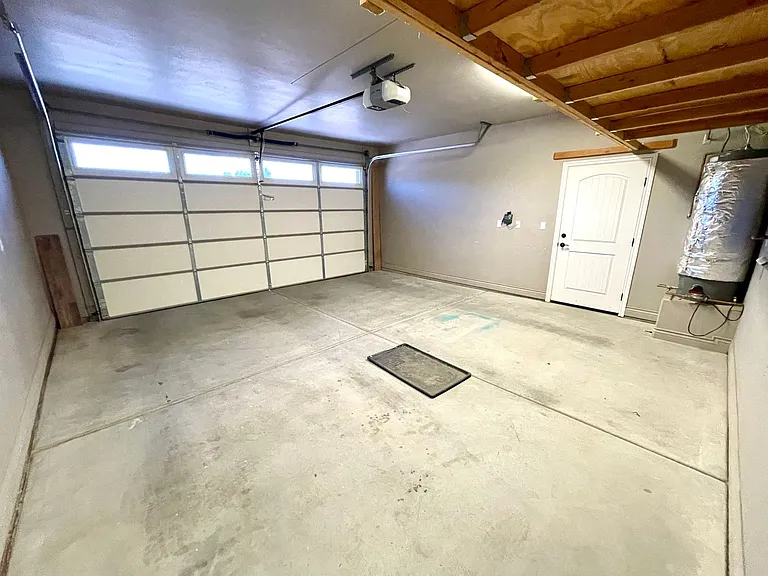 2448 Cliff Rose Way — Photo 36