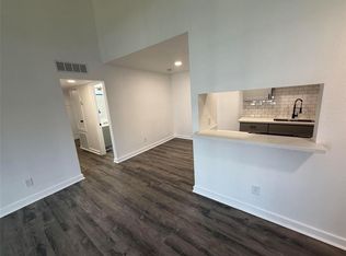 8034 Antoine Dr, Houston, TX 77088