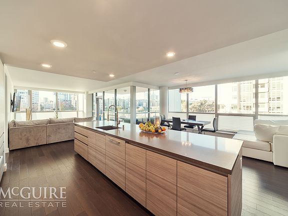 2nd image of 708 Long Bridge St APT 209