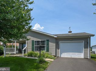 587 Bent Pine Cir, New Hope, PA 18938