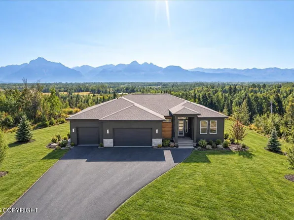 2525 N Larkspur Hill Cir, Palmer, AK 99645