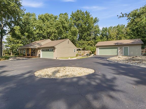 3rd image of 7424 Morrow Cozaddale Rd