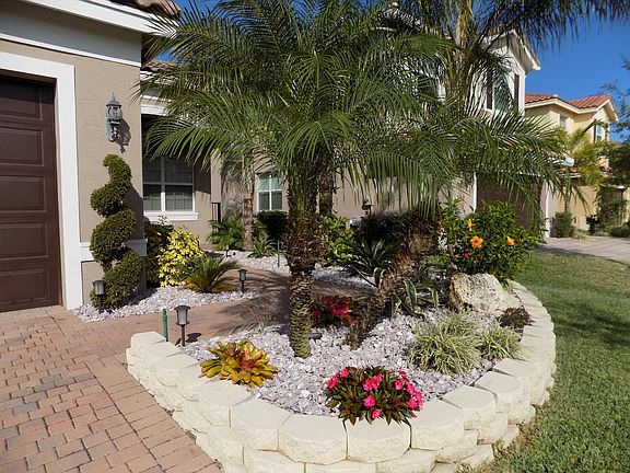 3rd image of 8169 Brigamar Isle Avenue