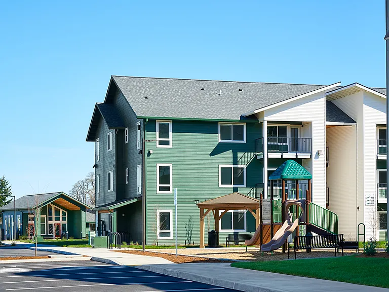 Bear Creek Apartments — Photo 36