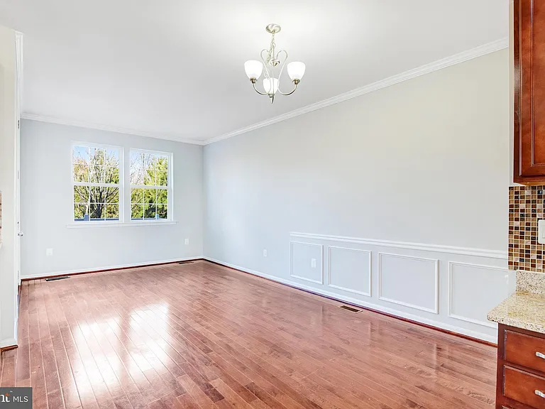 24803 Mason Dale Ter — Photo 12