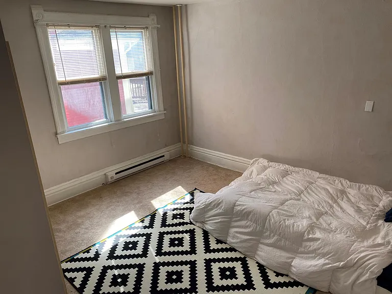 2720 Emerson Ave S #1 — Photo 10