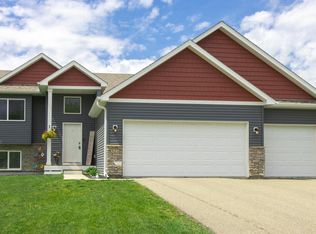 527 Pond View Dr SE, Lonsdale, MN 55046