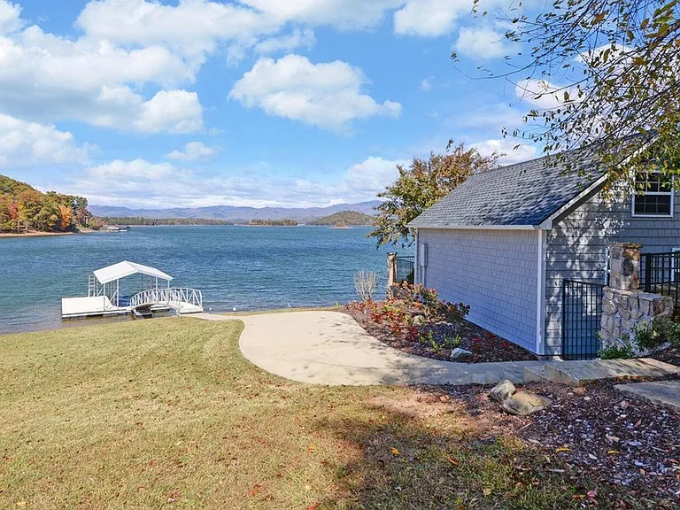 1951 Island View Dr — Photo 80