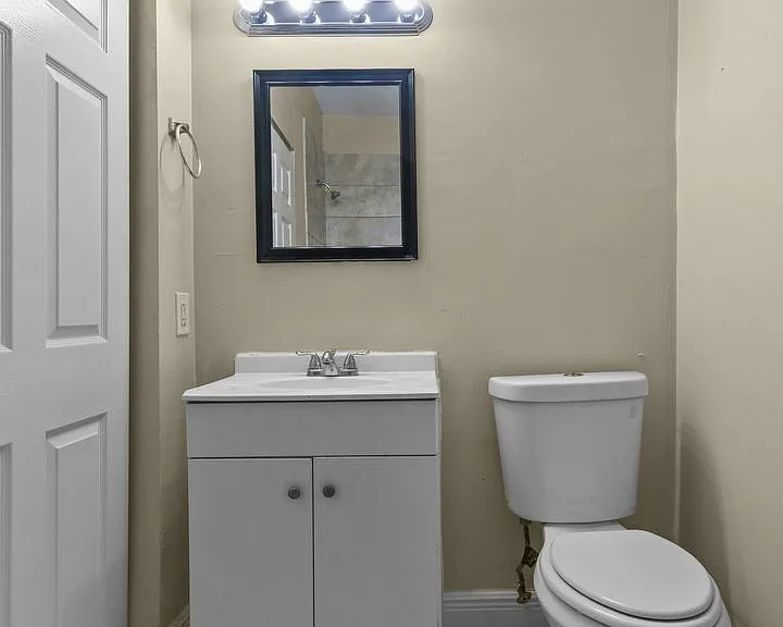 3721 Henry Ave — Photo 27
