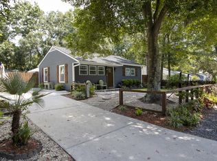 5824 Canterbury Dr, Hanahan, SC 29410