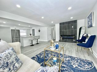 5735 North 79th STREET, Milwaukee, WI 53218