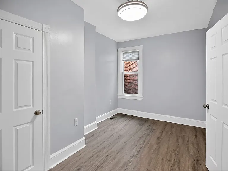 1221 I St NE — Photo 20