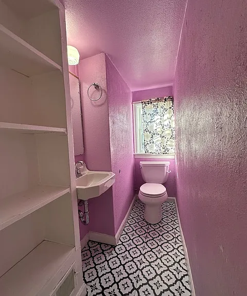 4703 N Cedar St — Photo 13