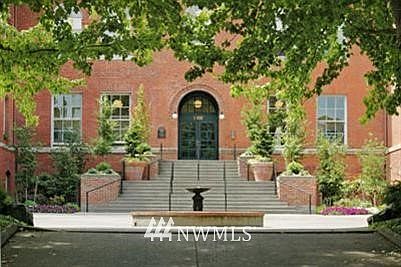 1st image of 1401 5th Avenue W #303