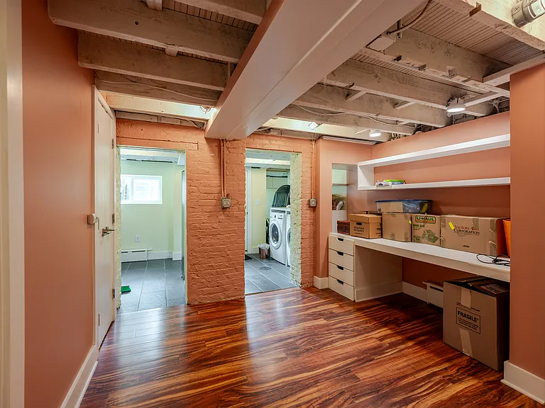 505 Kentucky Ave SE — Photo 11