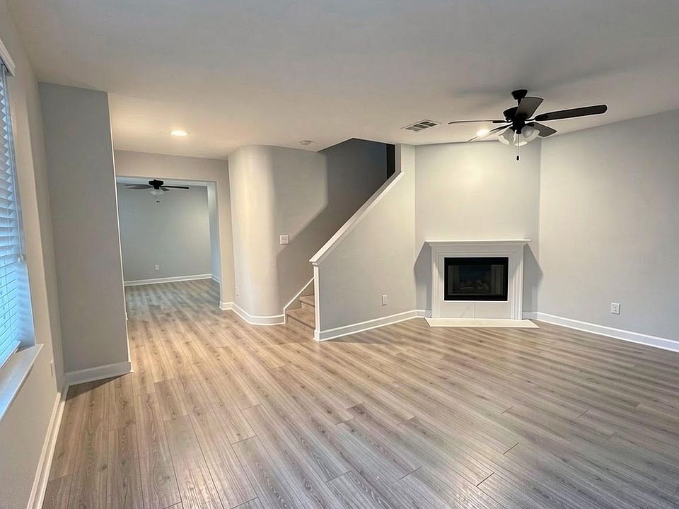 1st image of 19509 Opal Ln