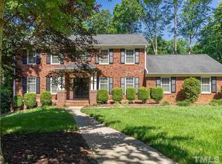 800 Faulkner Pl, Raleigh, NC 27609