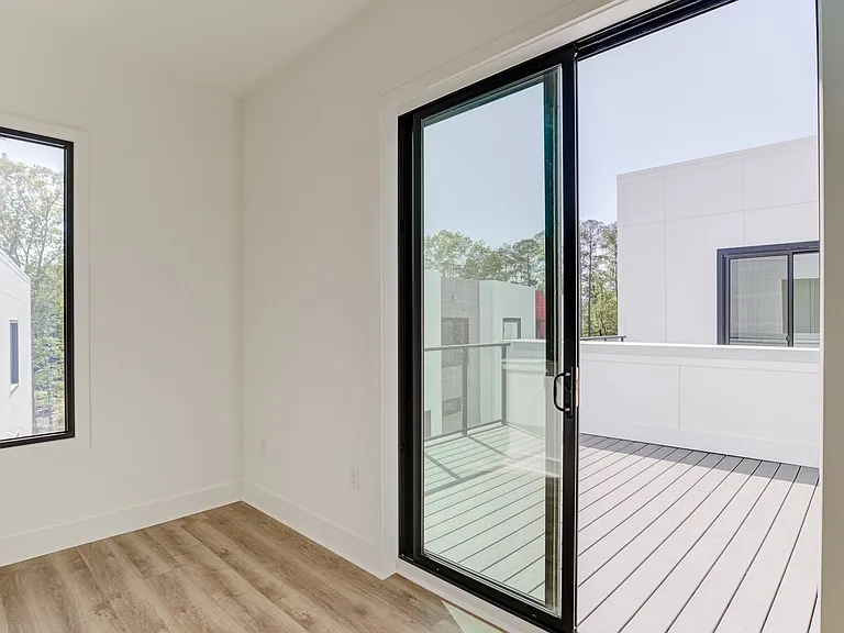 1110 Nova St — Photo 44