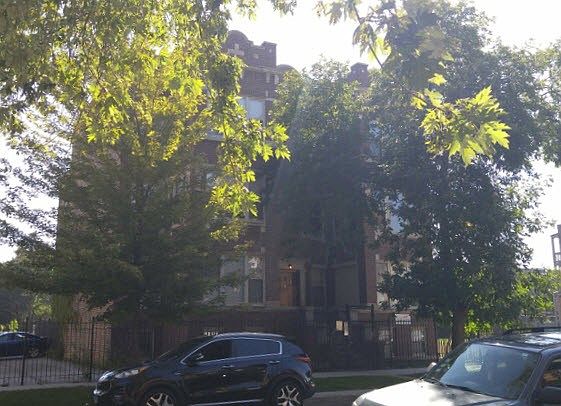 2nd image of 5711 S Calumet Ave APT 2