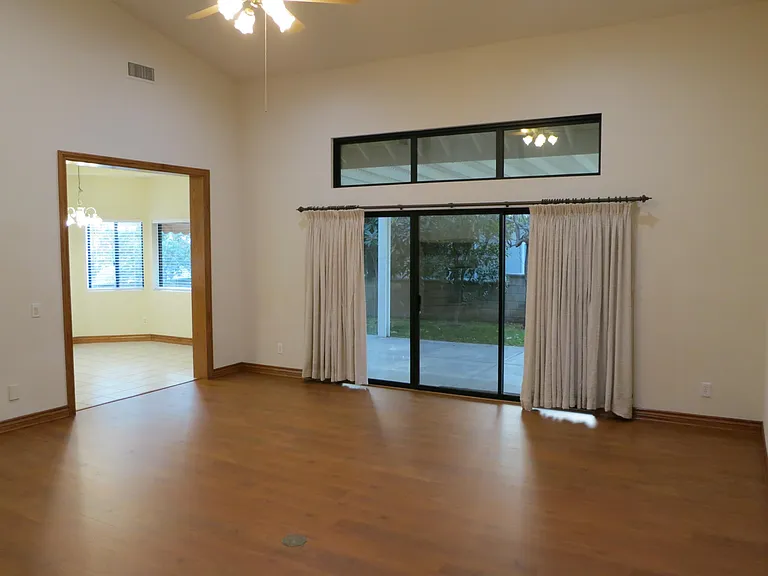 713 Pamela Cir — Photo 25