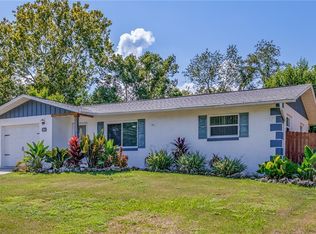 24 New Florida Ave, Beverly Hills, FL 34465